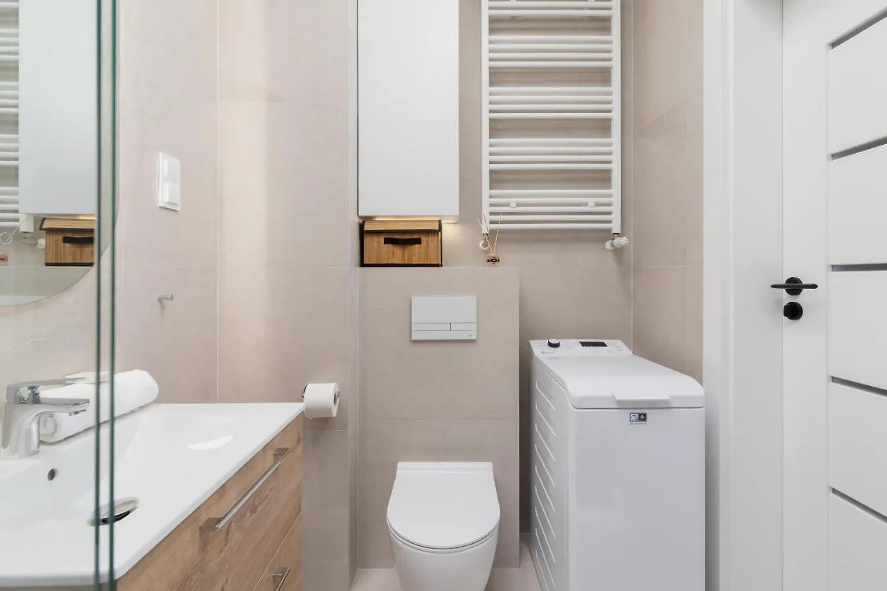 Casa Feliz Zablocie Studio For 4 Guests Cracow By Noclegi Renters Krakow 0*,